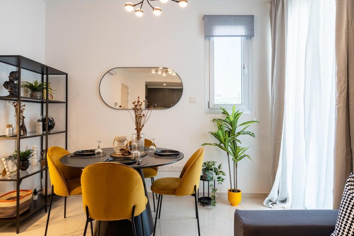 Valleria - 2 Bedroom W Pool In *