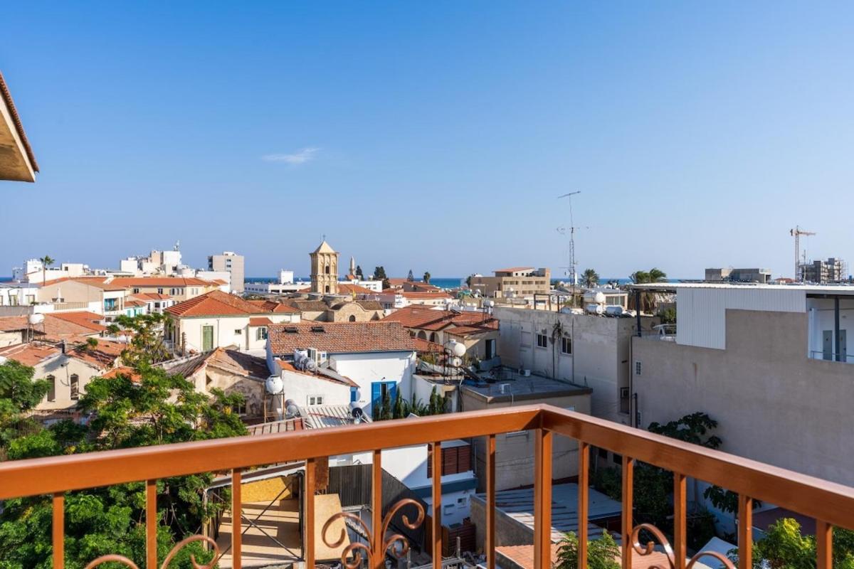 Ani's Stylish W Terrace In Larnaca