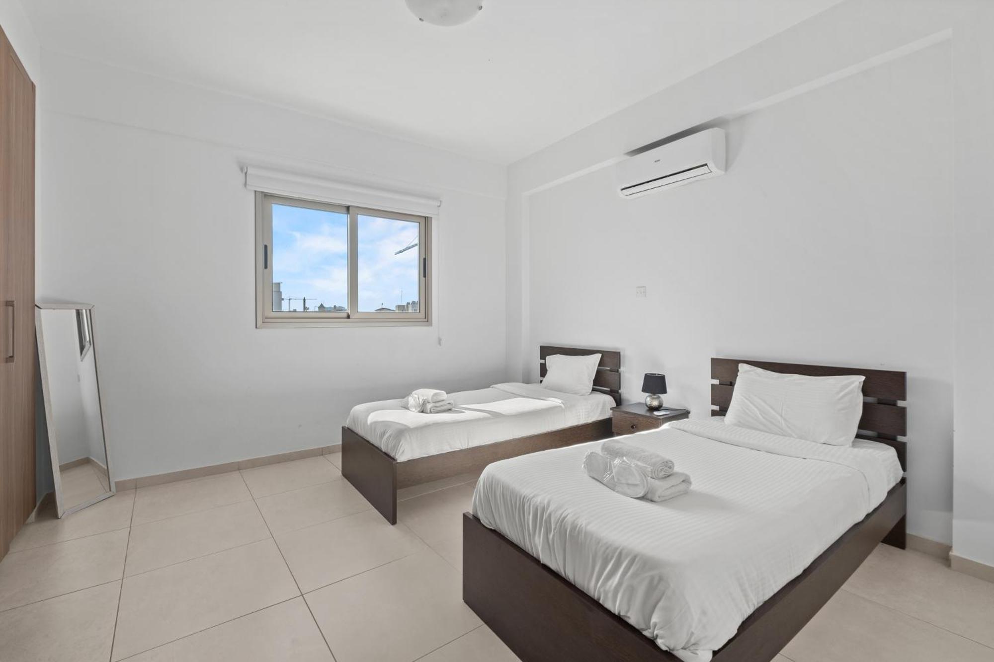 Apartment Downtown Comfort Larnaca
