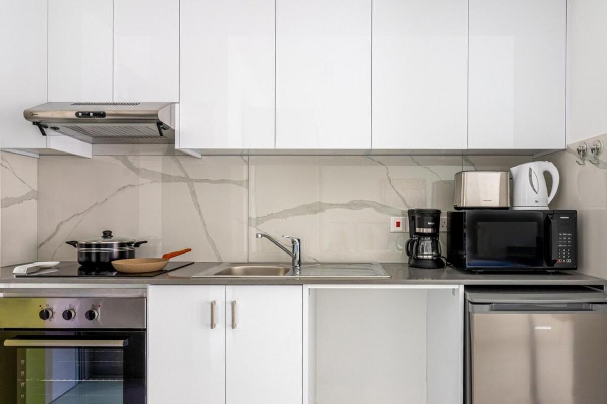 Apartment Sunstone - Cozy W Terrace In