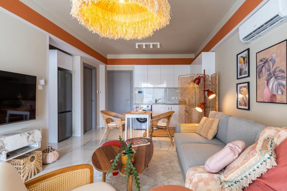 Sundrop - 1-bedroom W Terrace In Larnaca
