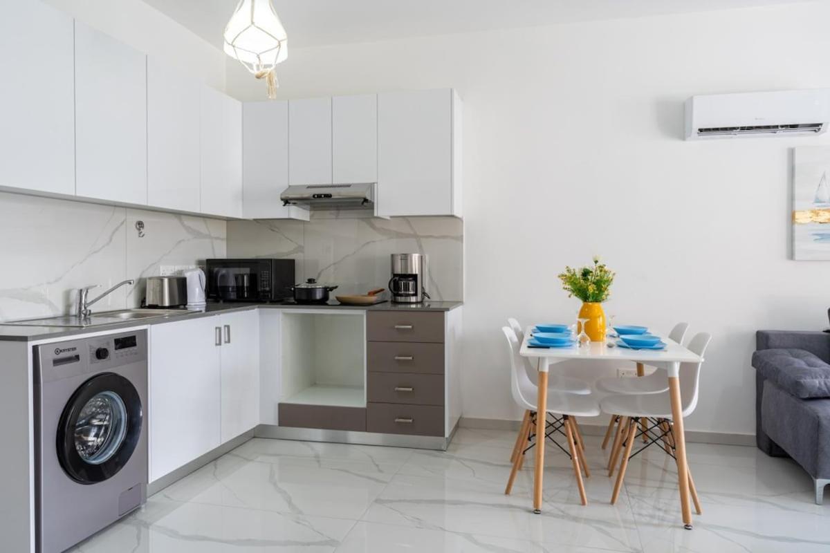 Apartment Infinity - One-bedroom W Terrace In *