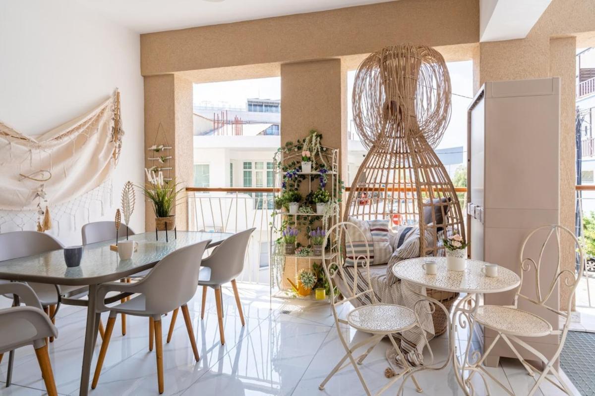 Infinity - One-bedroom W Terrace In