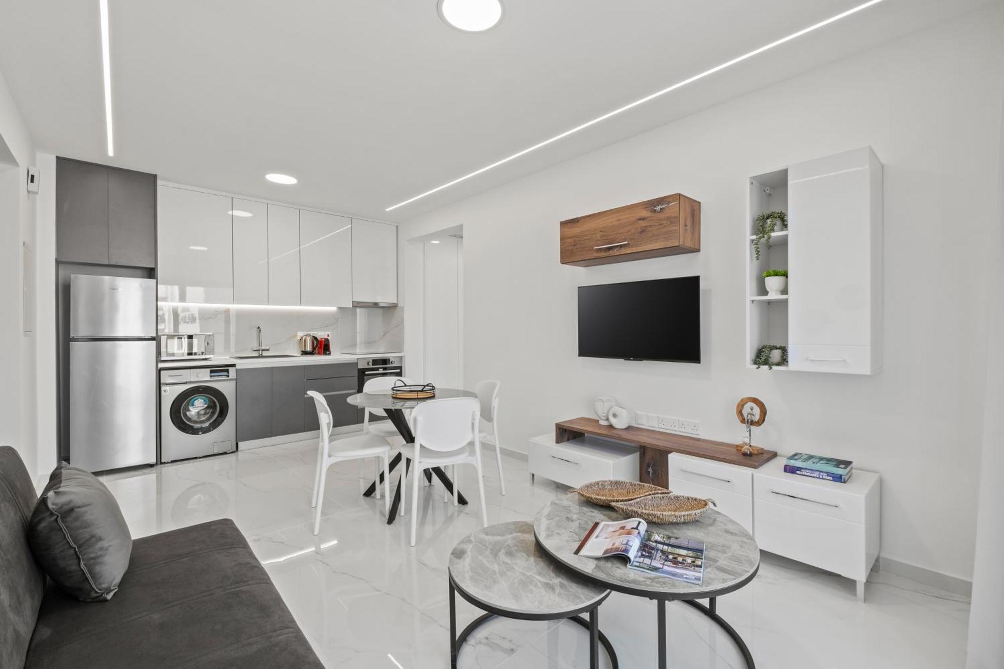 Maestro Apartment