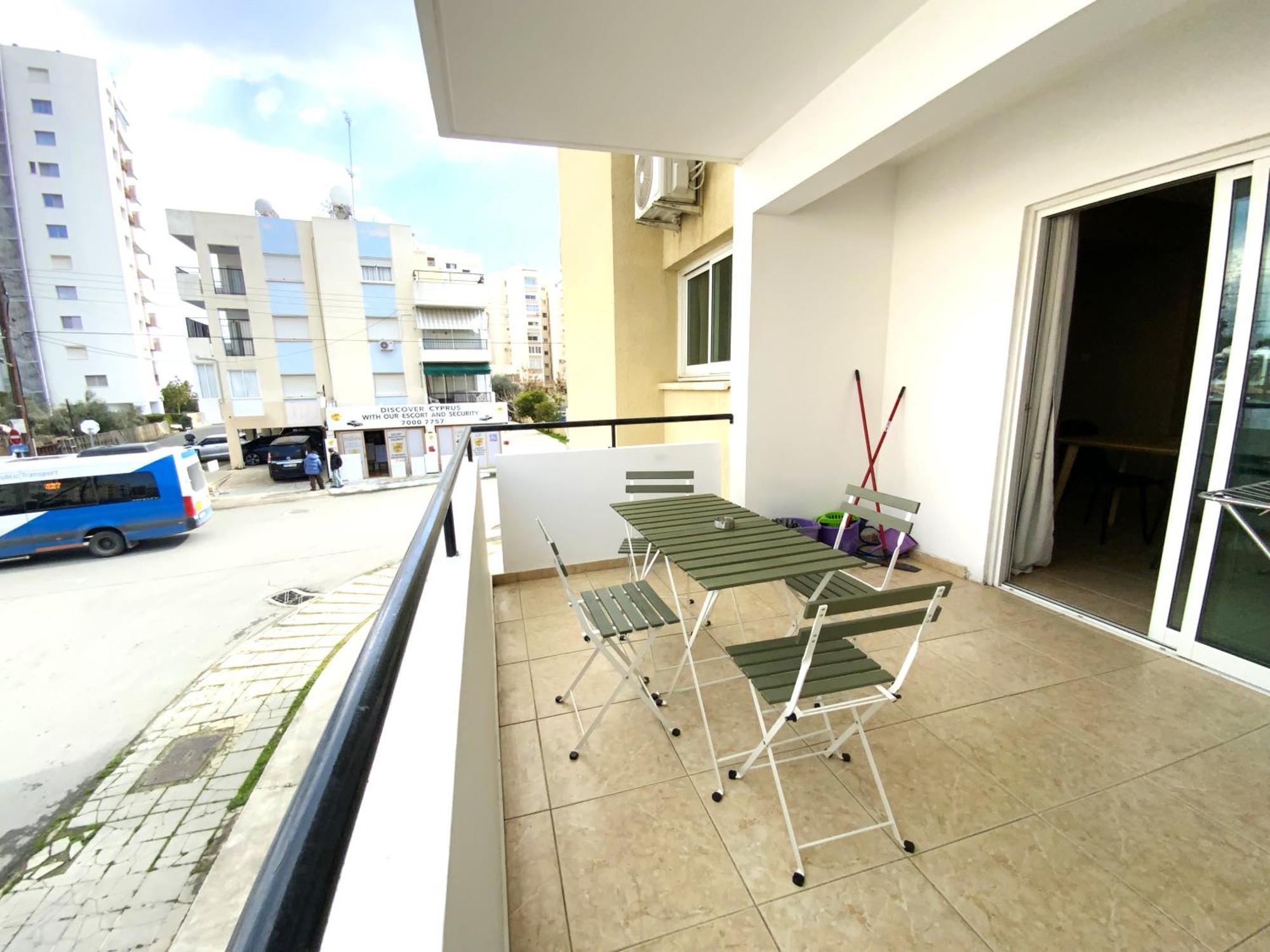 2Br Apt - 5Mins Walk To The Beach With Internet Access *