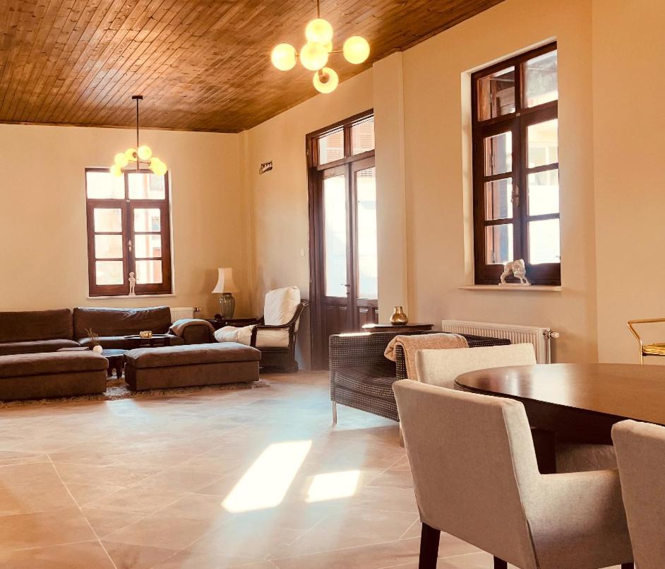 The Colonial Hotel Larnaca