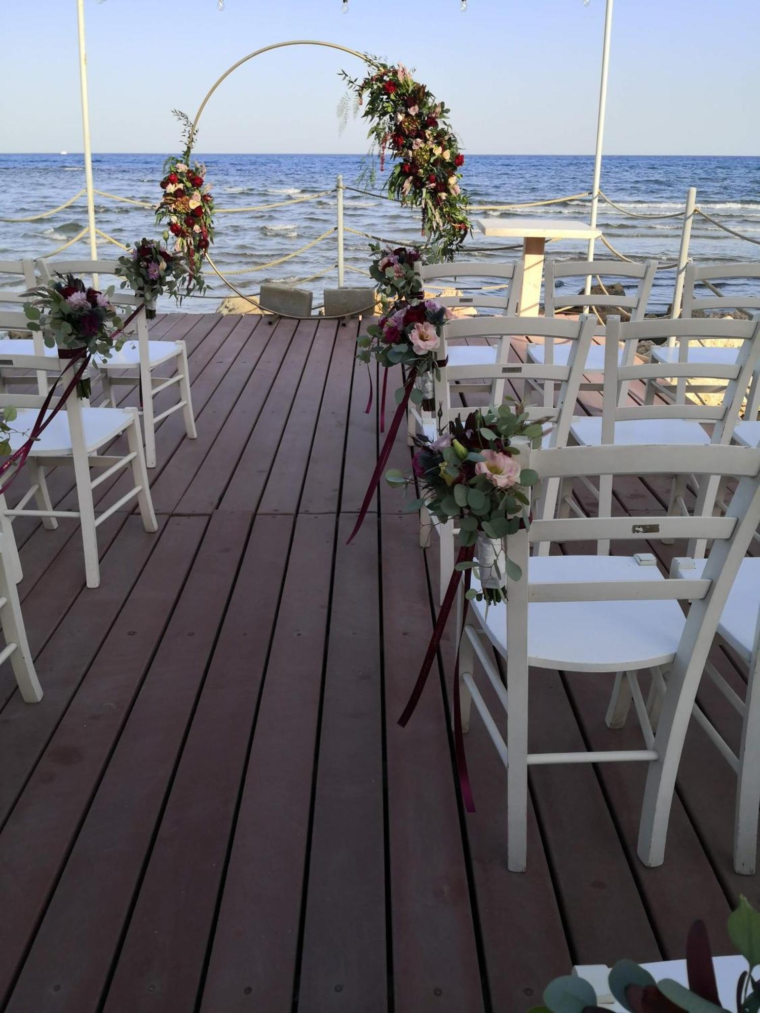 Island Boutique Khách sạn Larnaca