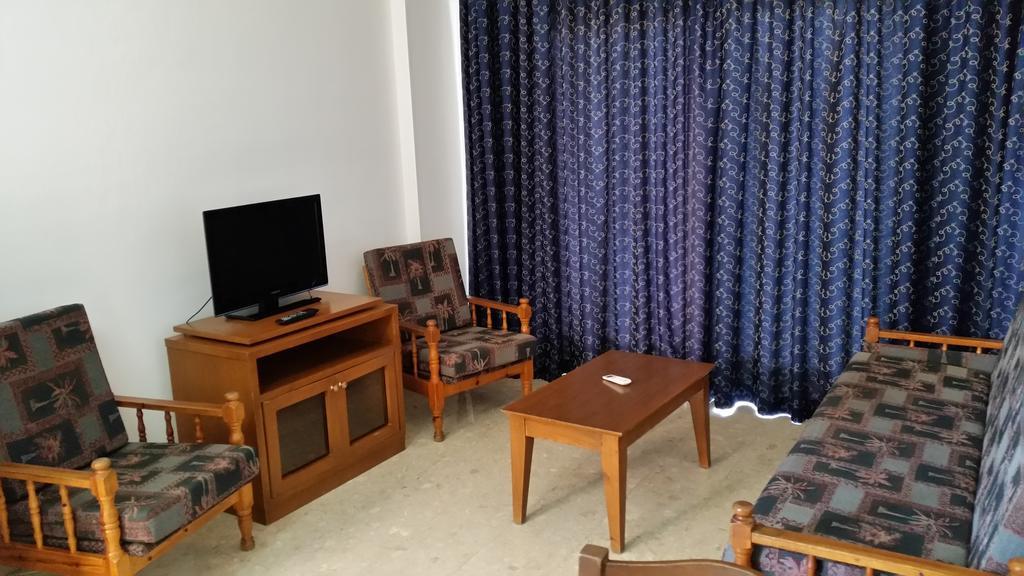 Pelides Apartment