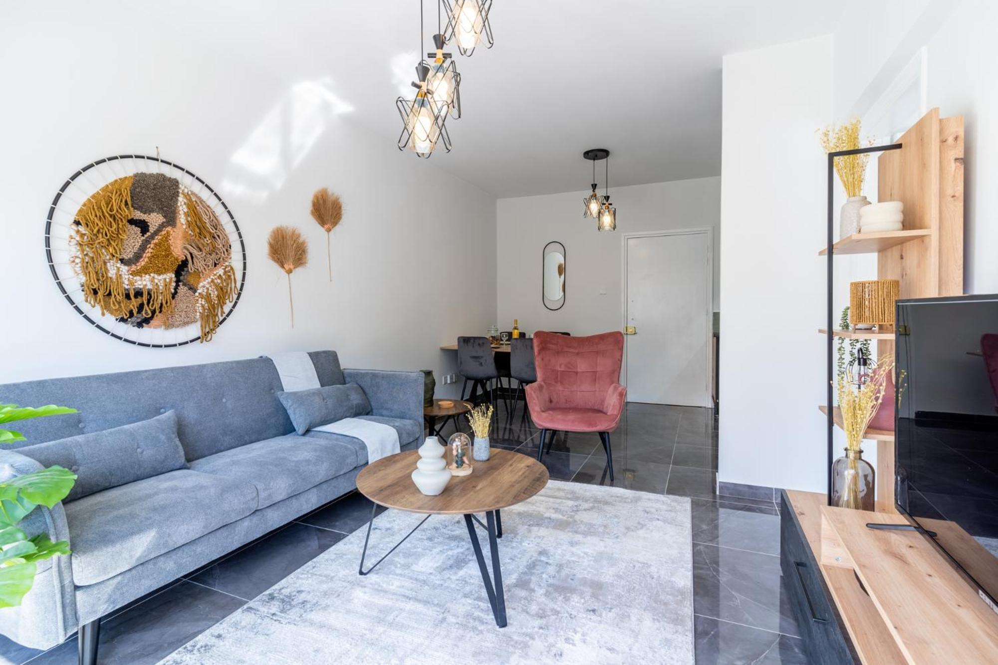 Powder's 1-bedroom Retreat In Mackenzy, Apartment Larnaca