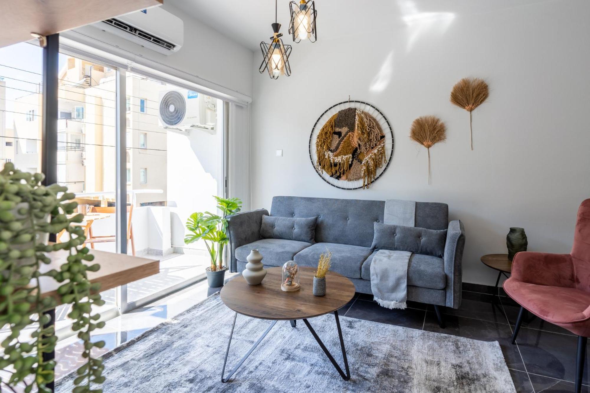 Powder's 1-bedroom Retreat In Mackenzy, Apartment