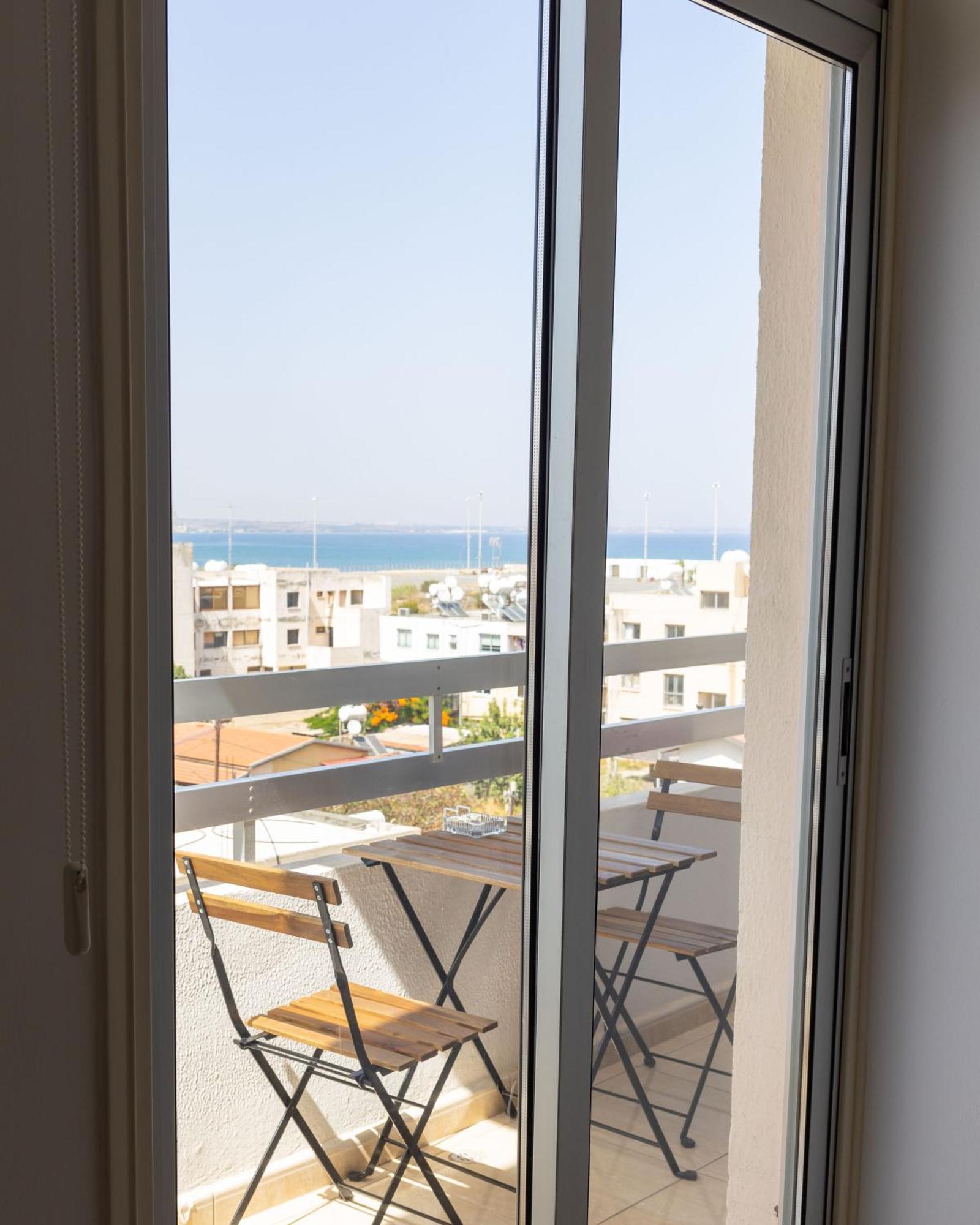 Stunning With Sea View Apartment Larnaca