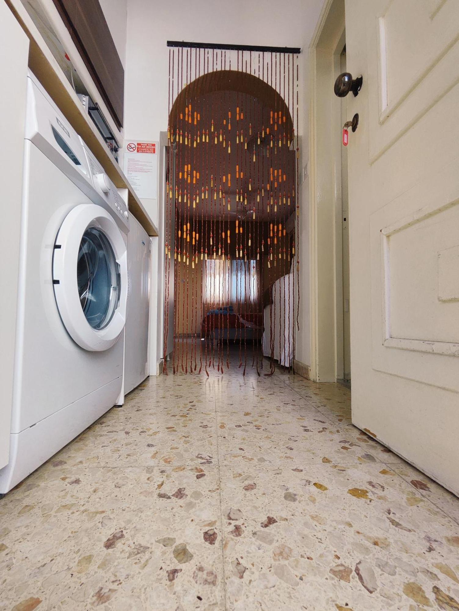 Elena Home- Fully Equipped Larnaca