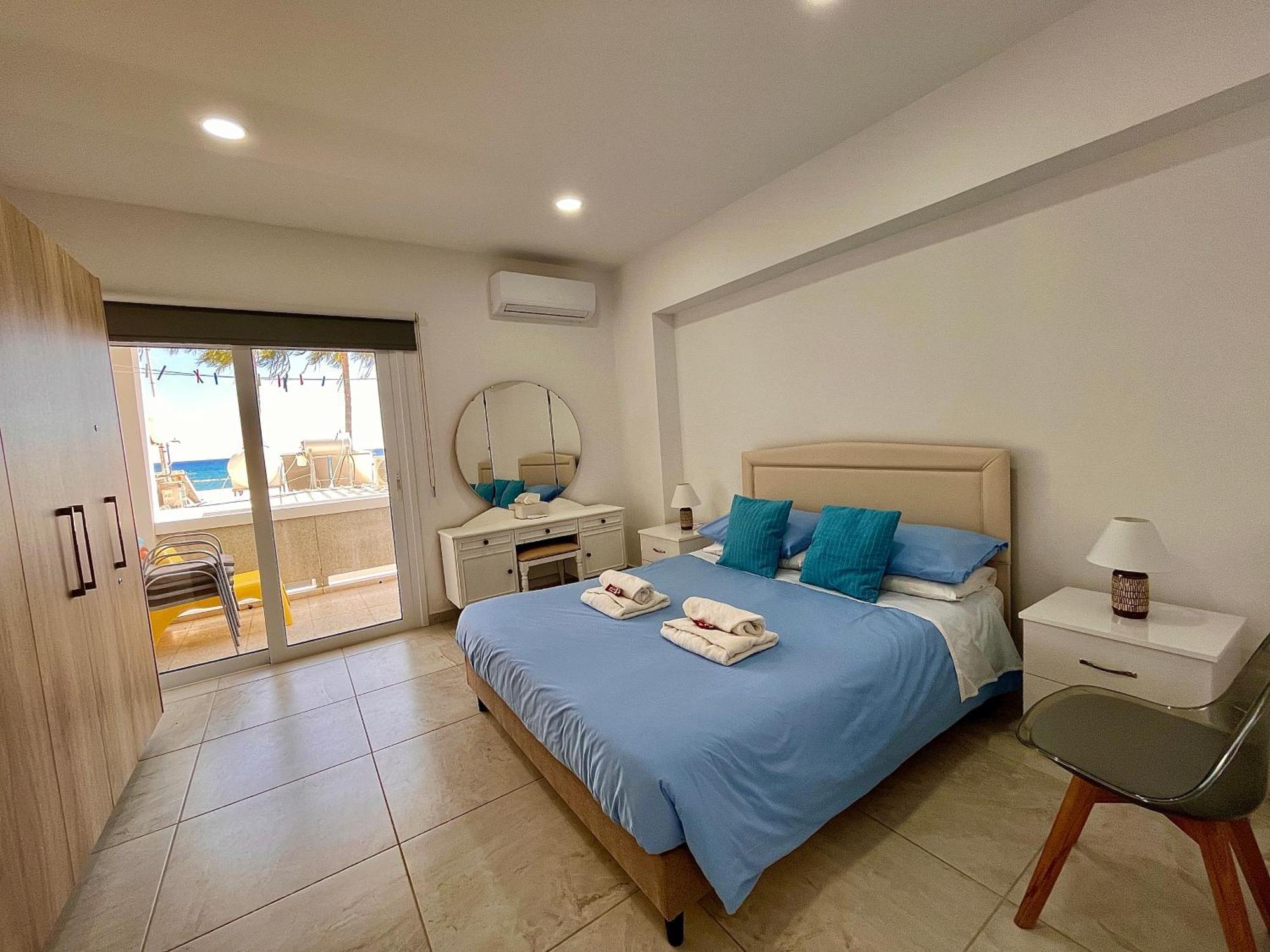 Beachhouse Apartment