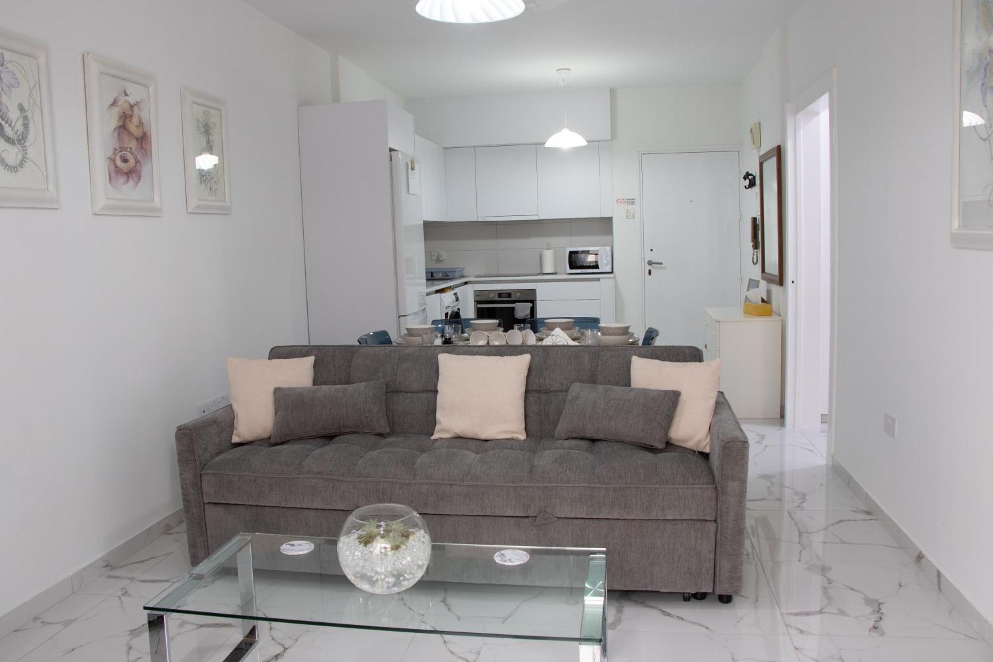 Apartment,near The Pinikoudes Lárnaca