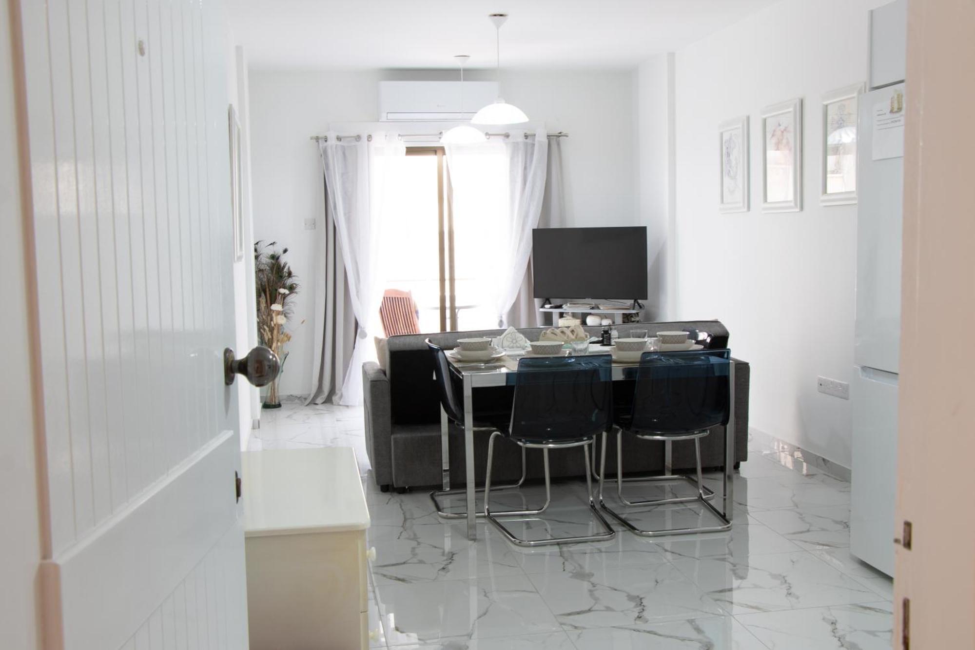 Apartamento Apartment,near The Pinikoudes