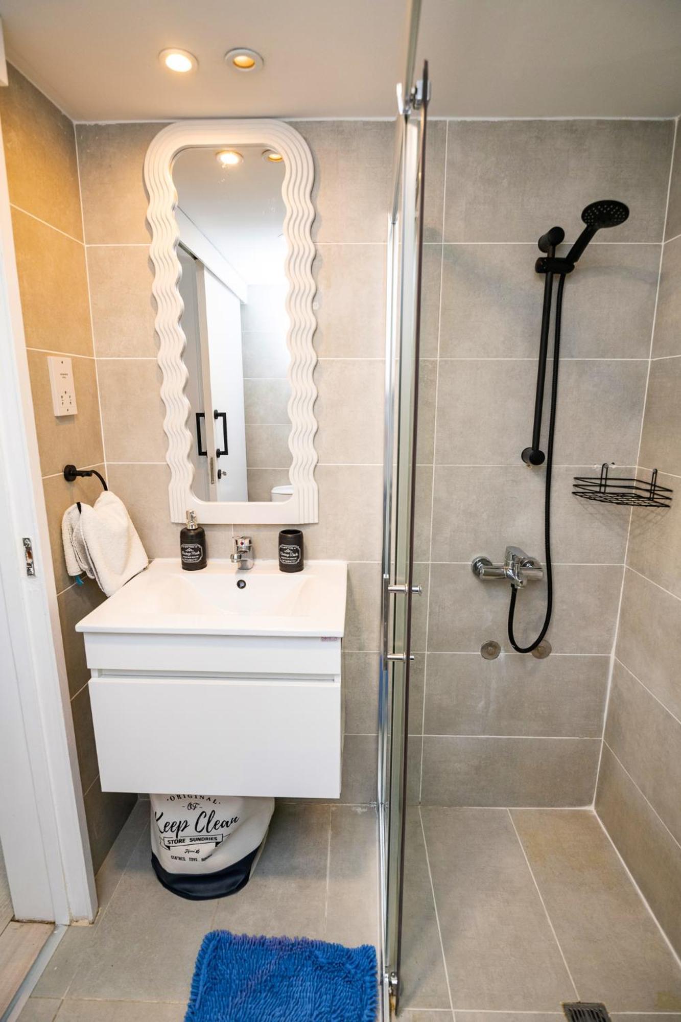 Apartment Lazuli Sea View Beachfront Ap 21 *