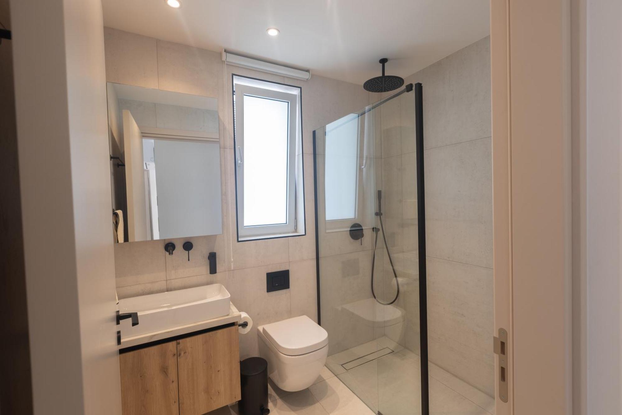 Mackenzy Dream 202 Larnaca