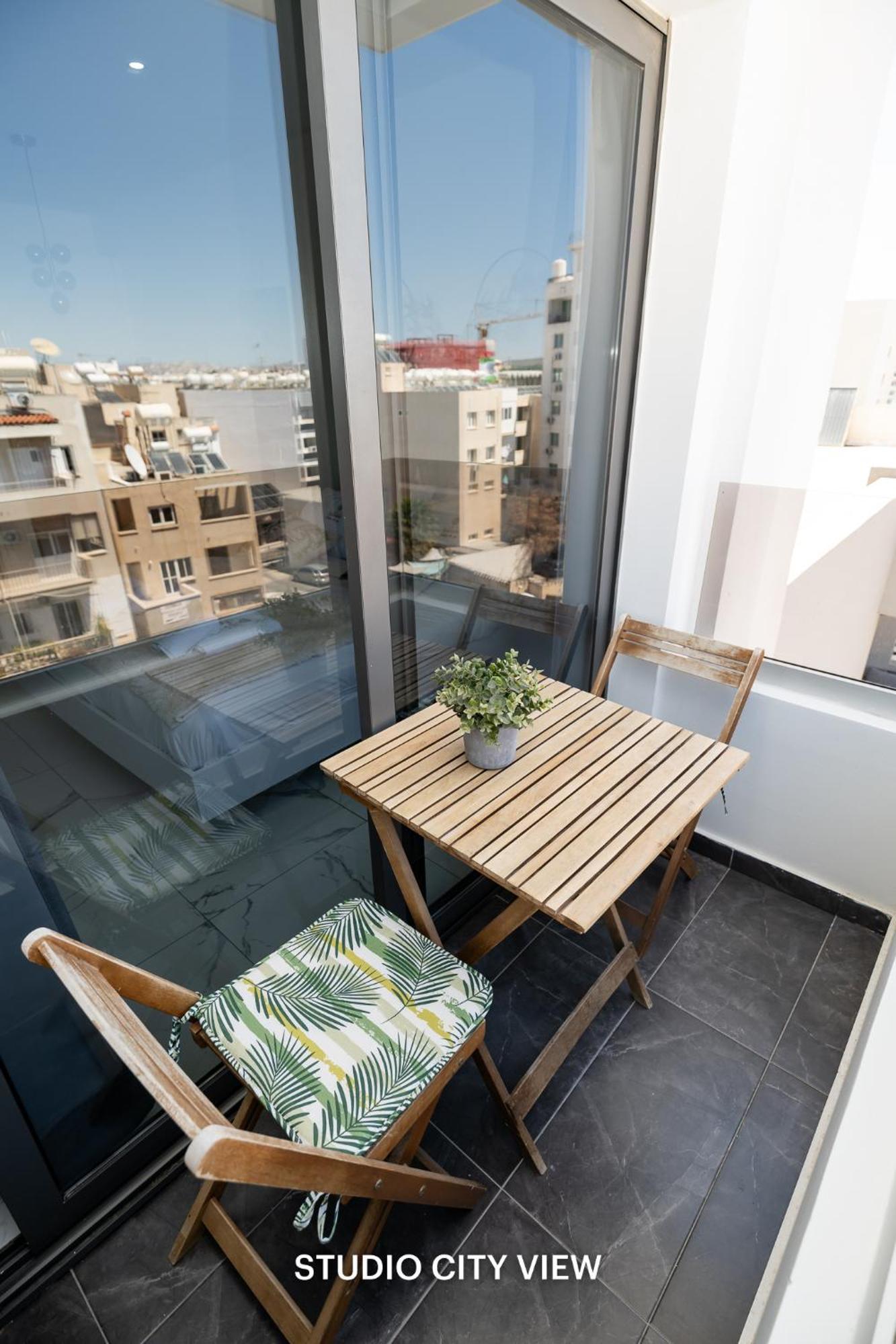 Lazuli Seaview 2bdr Larnaca