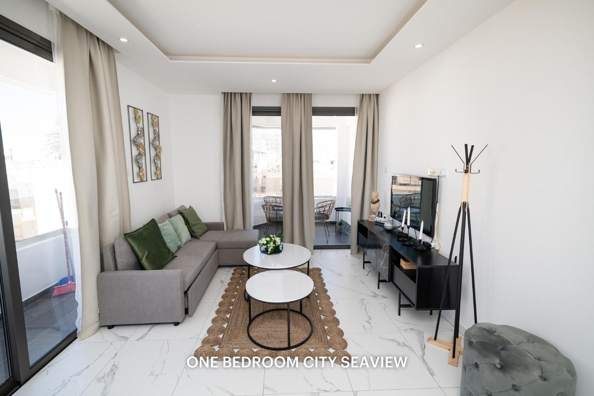 Lazuli Seaview 2bdr Larnaca