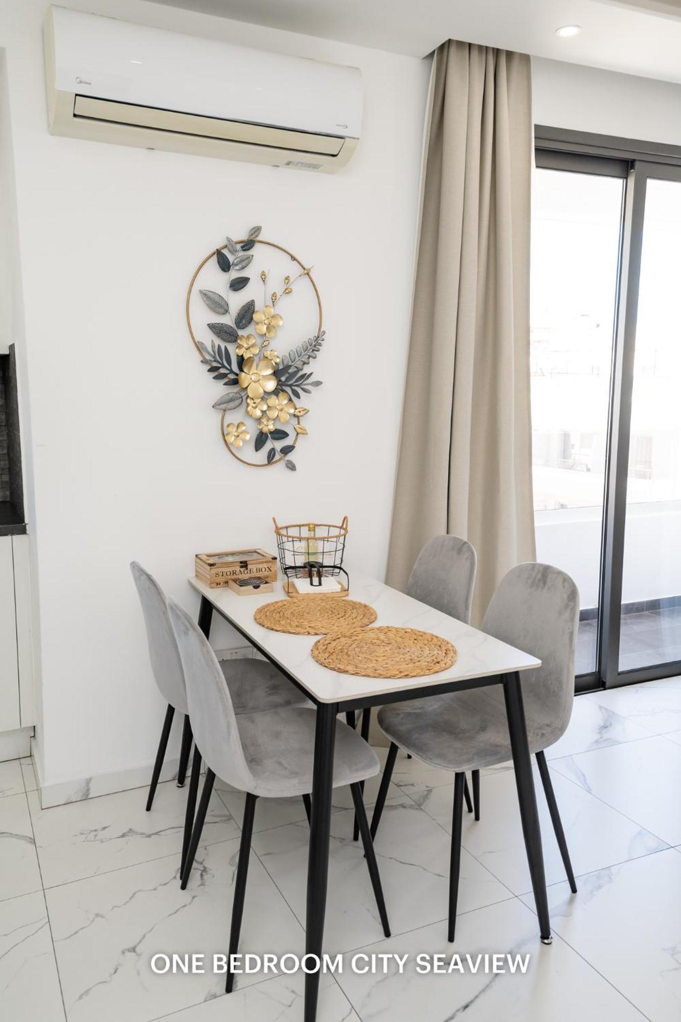 Lazuli Seaview 2bdr Apartment *