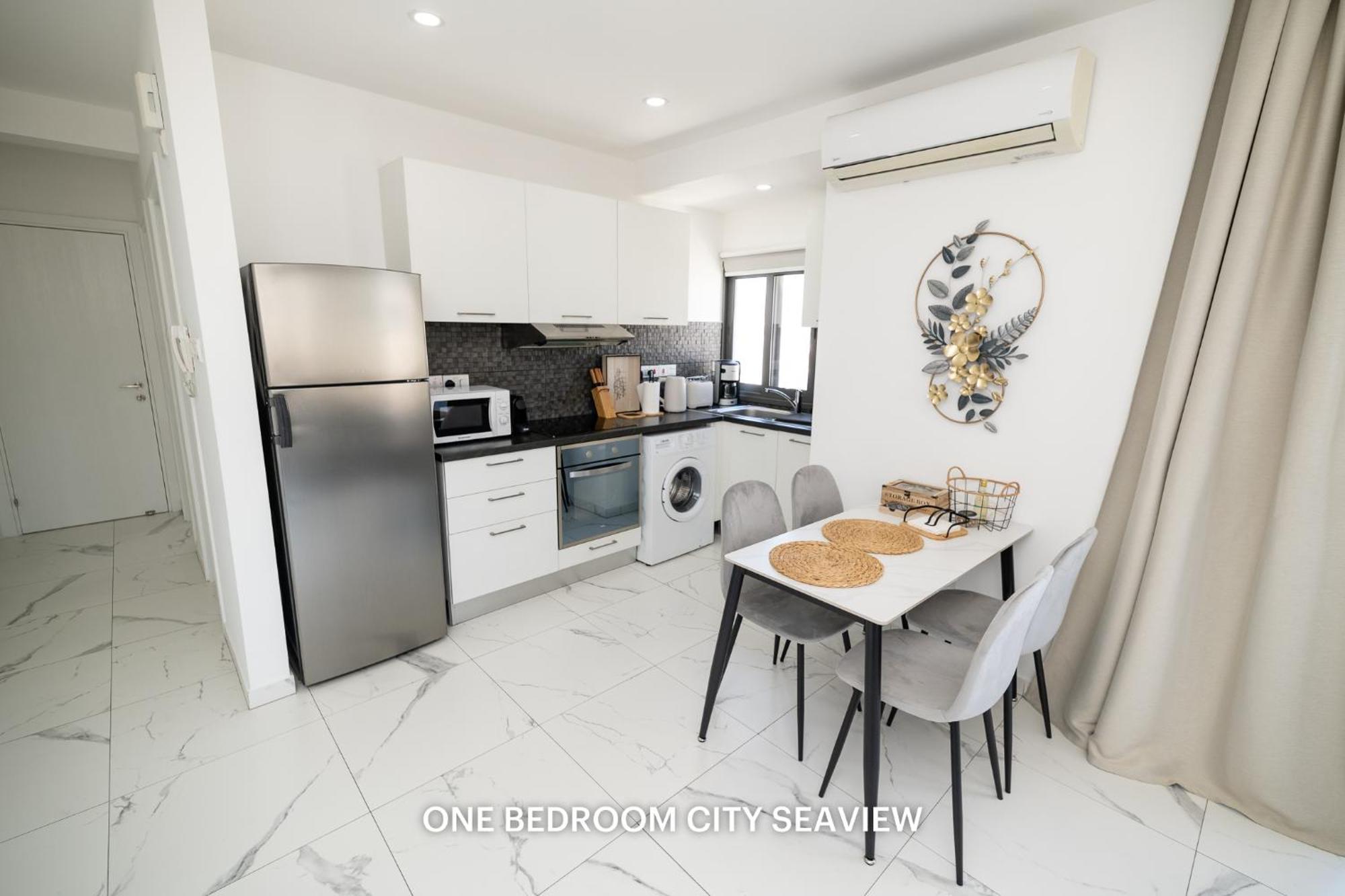 Apartment Lazuli Seaview 2bdr Larnaca