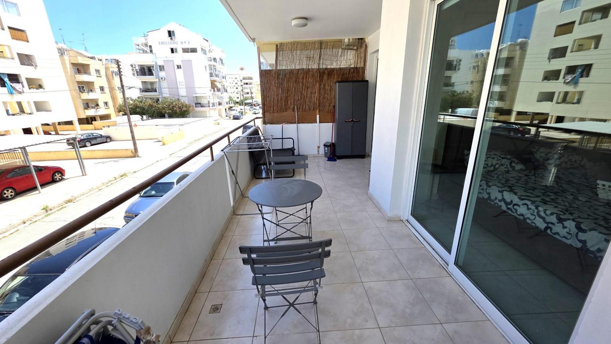 Stylish 2br With Balcony & Wi-fi Apartment Larnaca