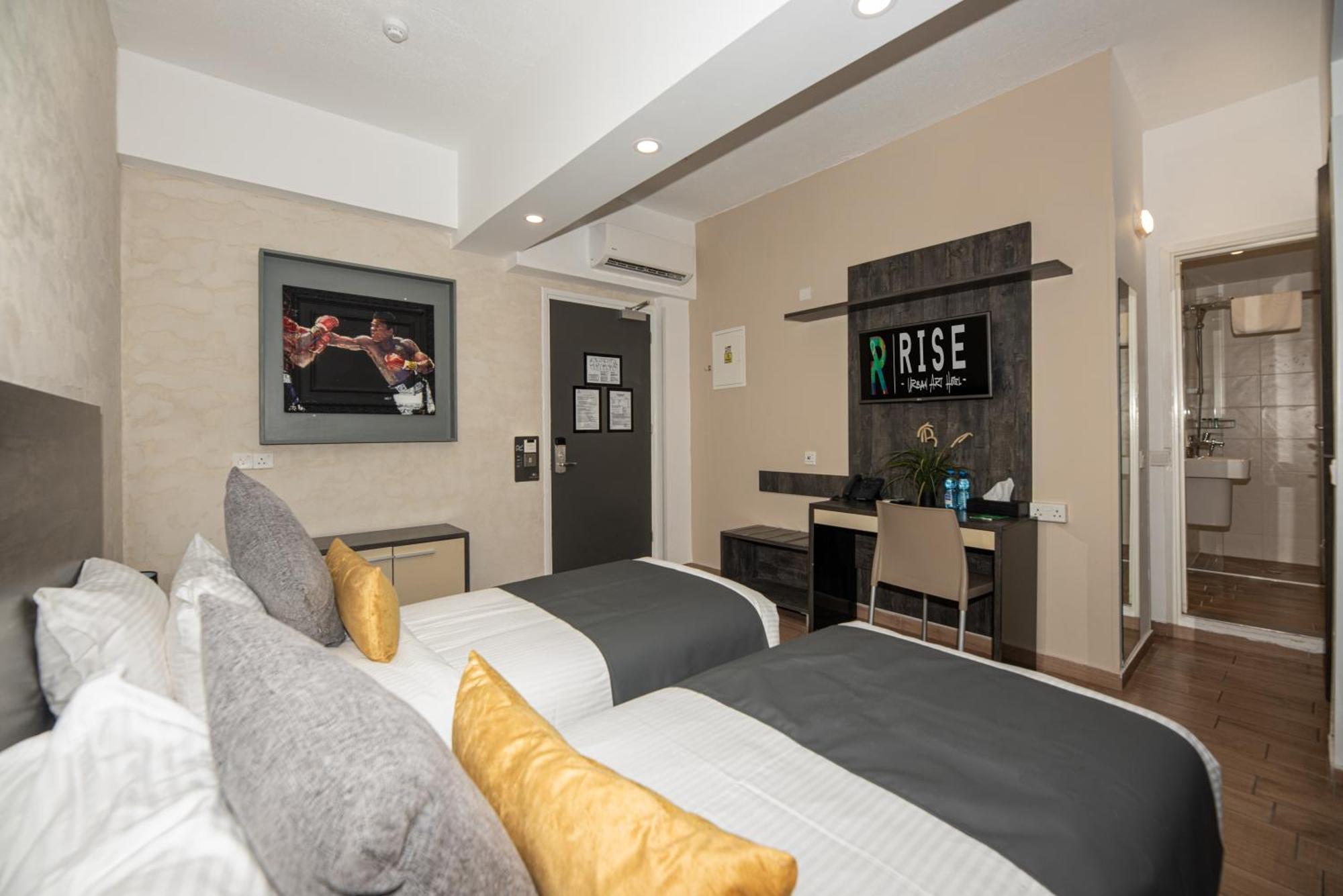 Rise Urban Art Hotel 3*