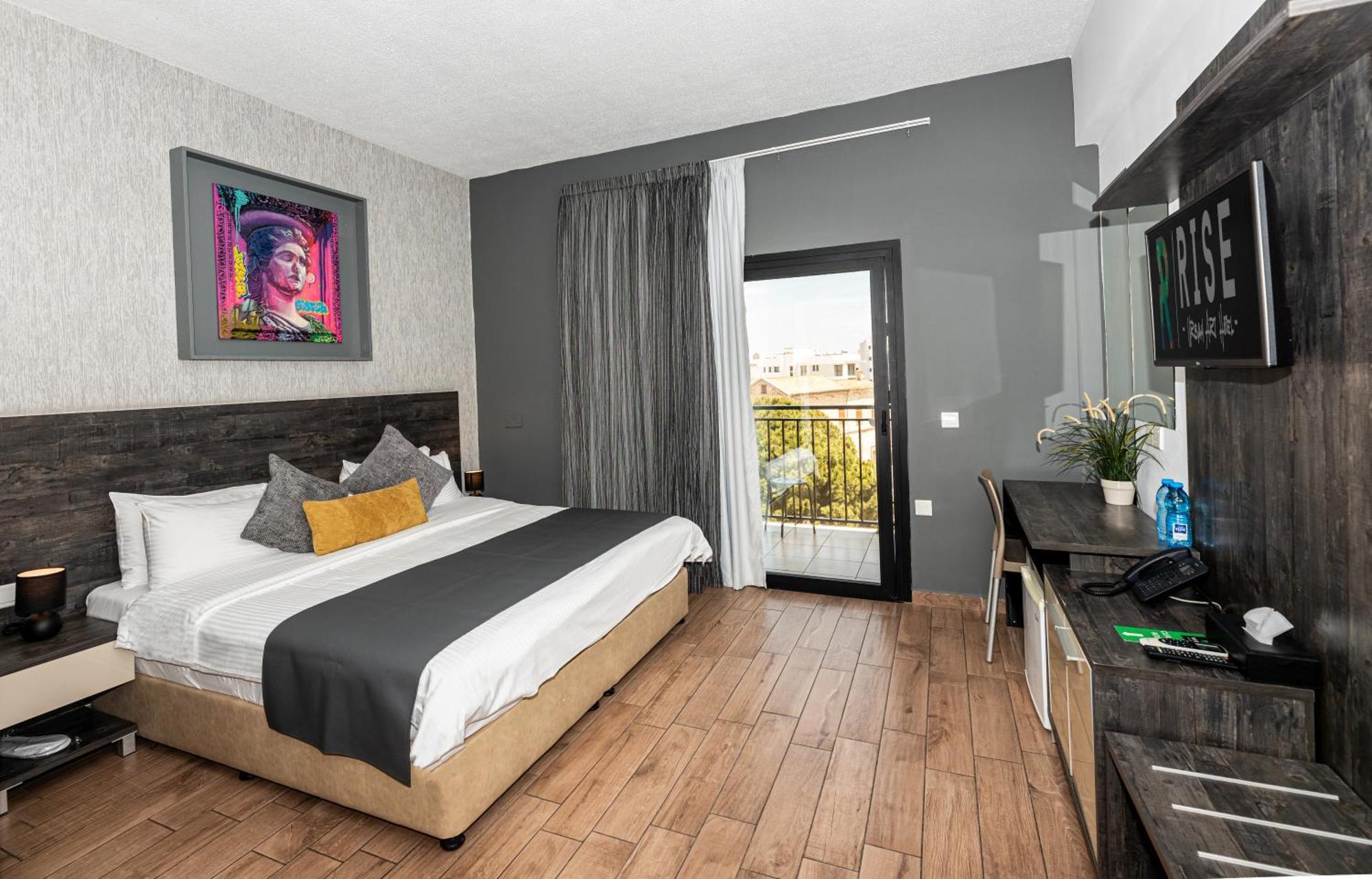 Hotel Rise Urban Art Hotel Larnaca