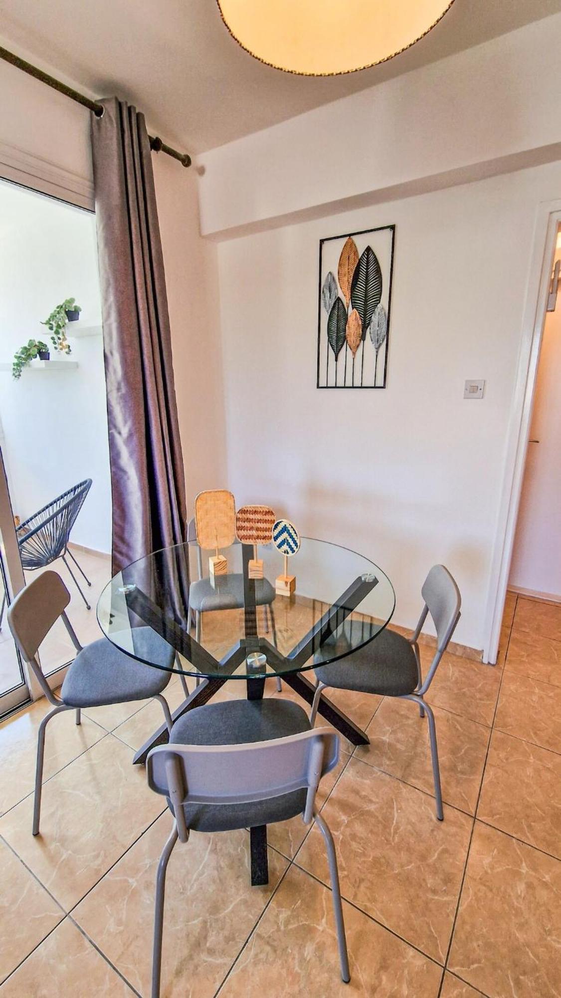 Sunny 2br Heart Of Larnaca
