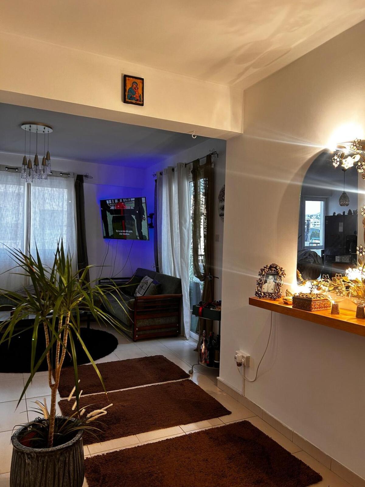 Căn hộ Makenzy 2 Bedrooms For Rent