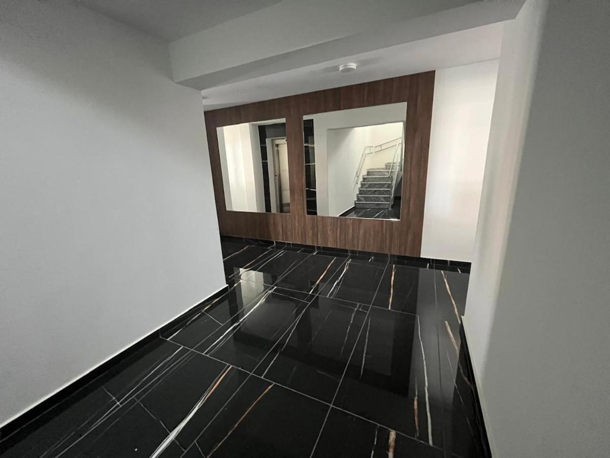 One Bedroom Penthouse Flat *