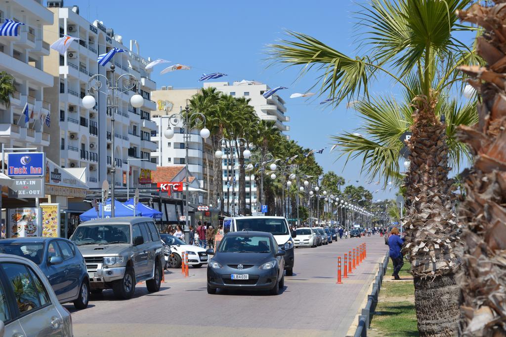 Sunorama Beach Garden 302 Apartment Larnaca
