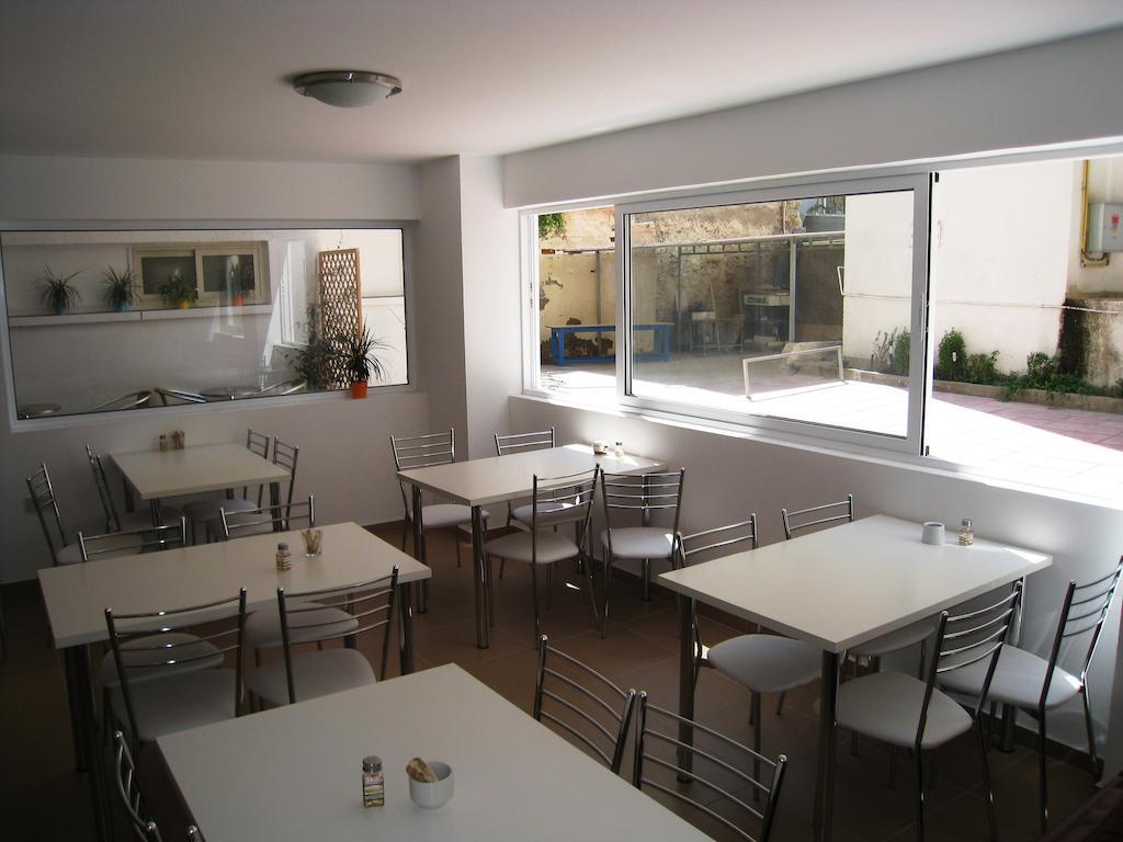 Apartment Palm Sea Beach Holiday Suites And