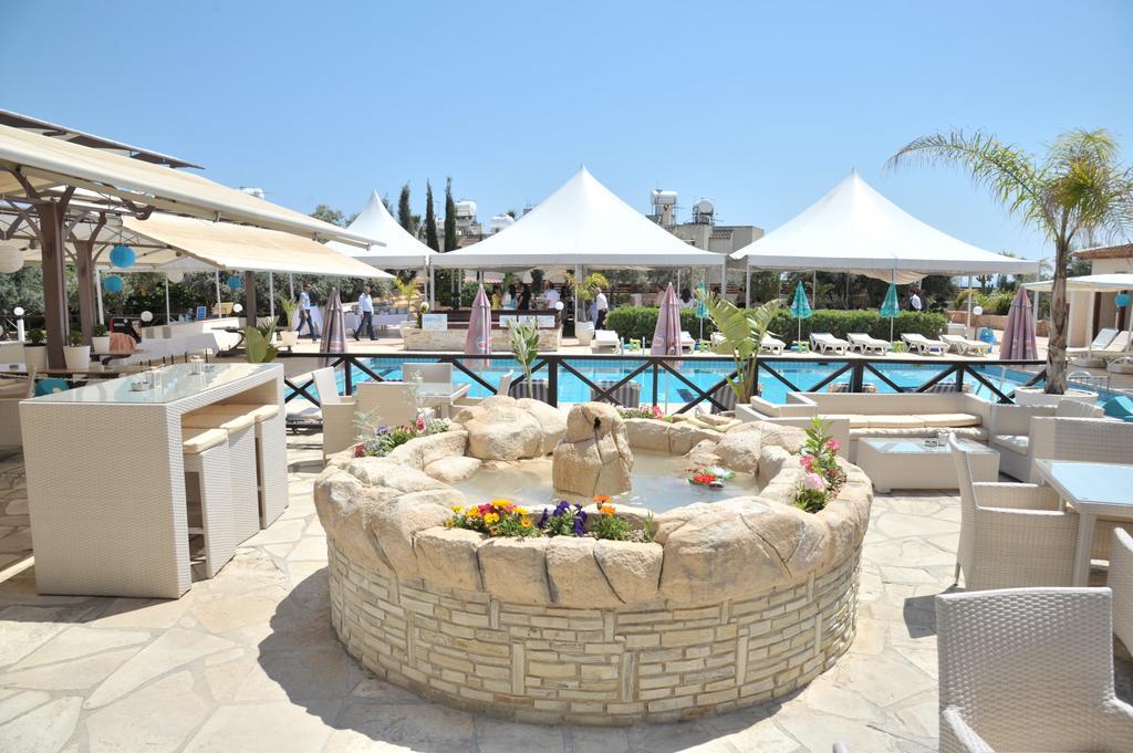 Lucky Larnaca