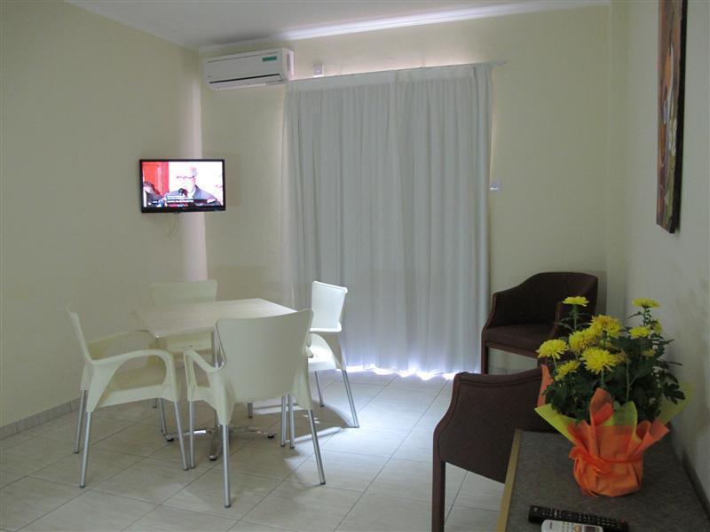 Mackenzie Hotel Larnaca