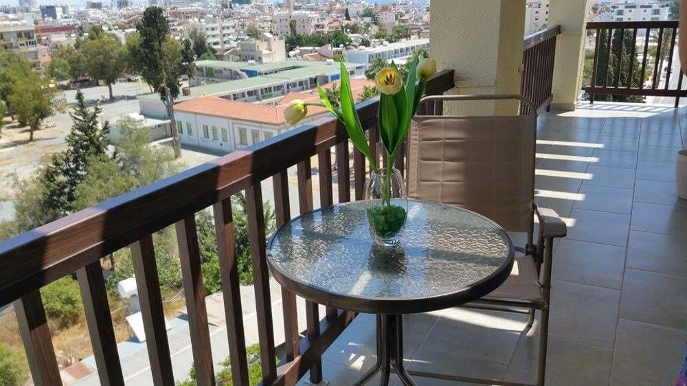 Layiotis Aparthotel