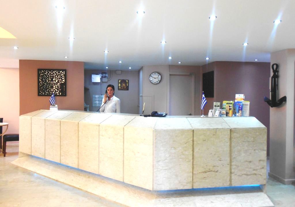 Sun Hall Beach Aparthotel 3*