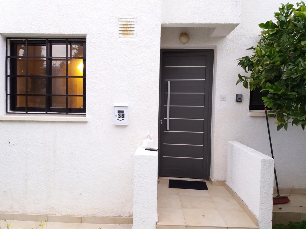 Miltos House Holiday home *