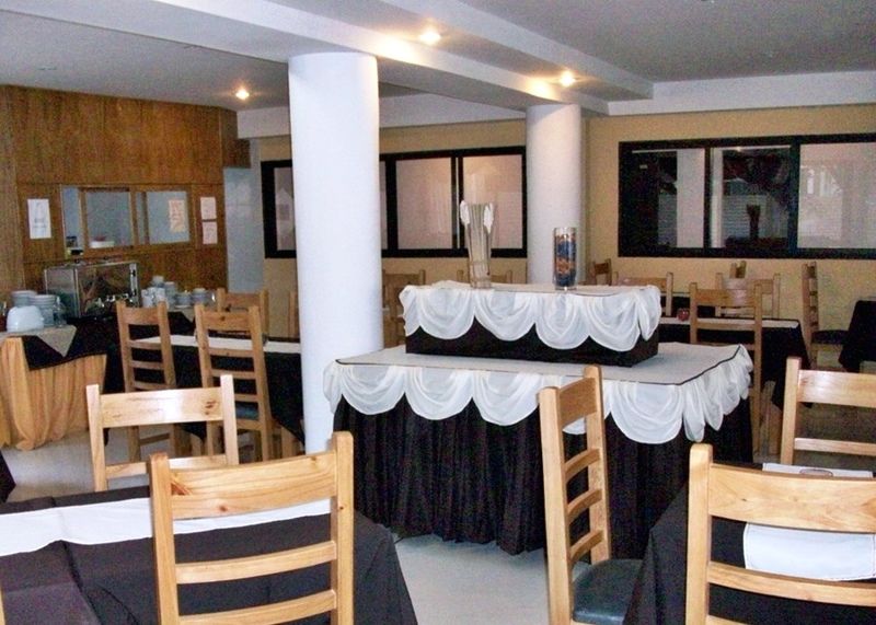 Khách sạn San Remo Larnaca