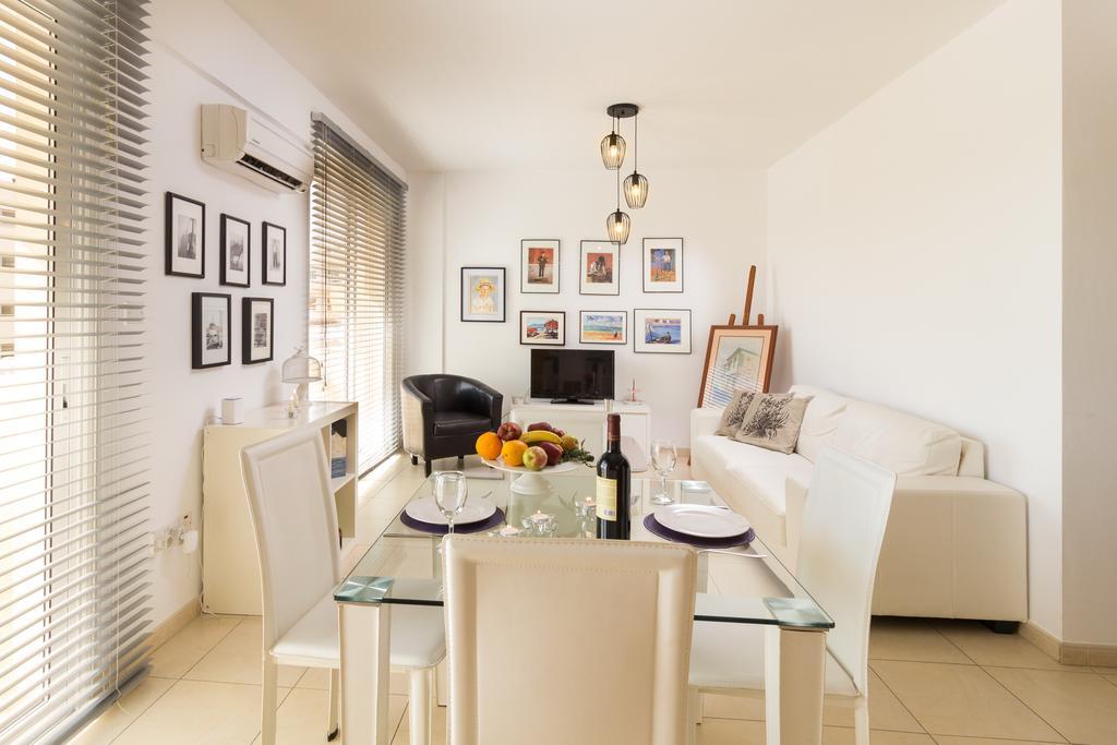Apartment Elena Court Apt 401