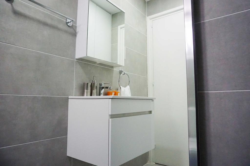 Lazuli Sea View Beachfront Ap 43 * Larnaca