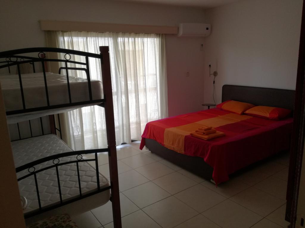 Saint Lazarus Apartment *