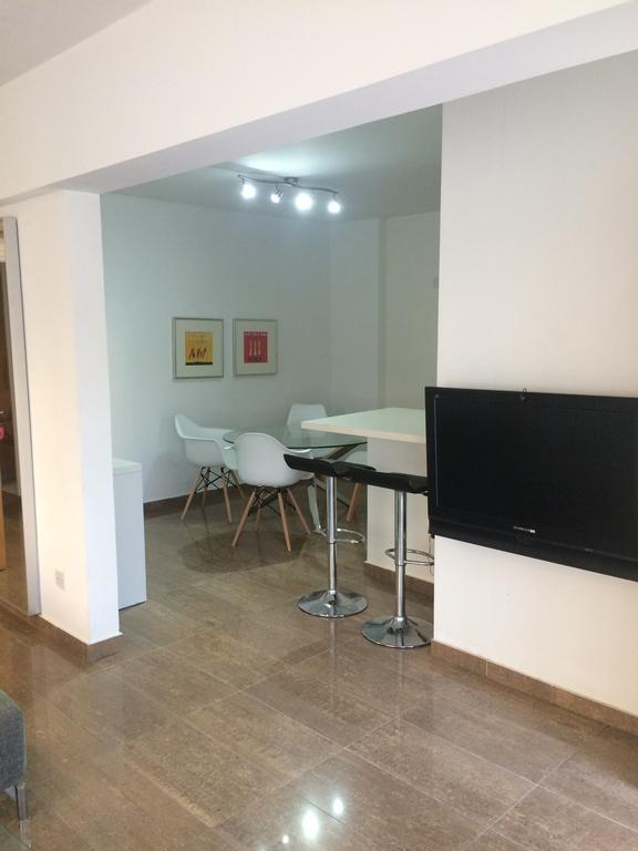 Designers Apt Apartment