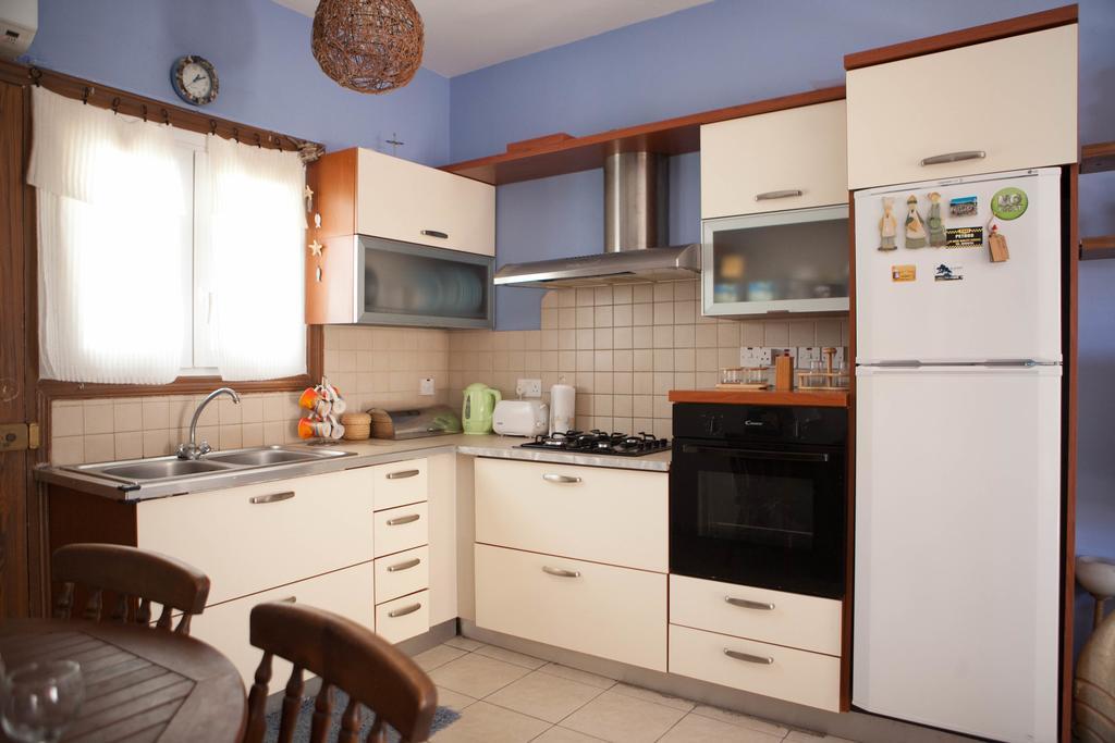 Aquarium House 32 Apartment