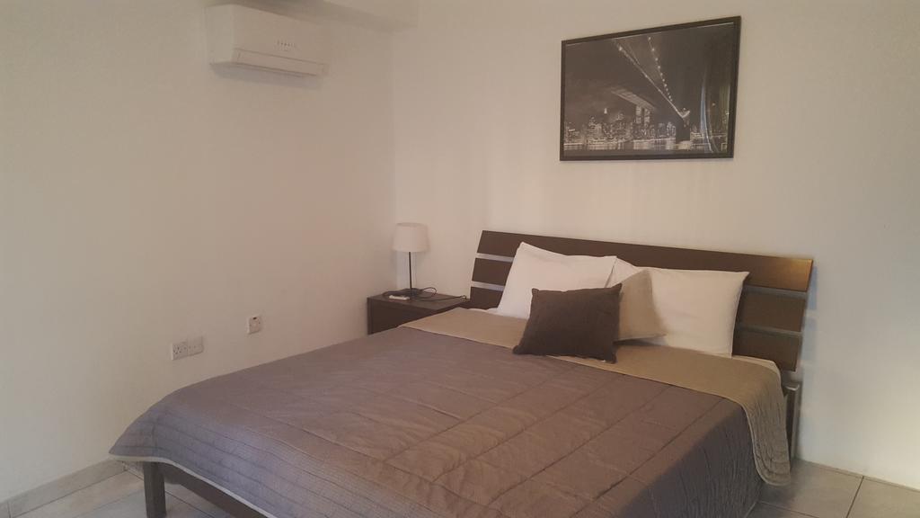 City Zinonos Flats * Larnaca