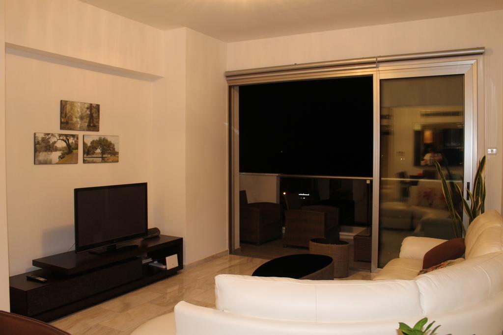By The Sea-tessera Fanaria Apartamento Lárnaca
