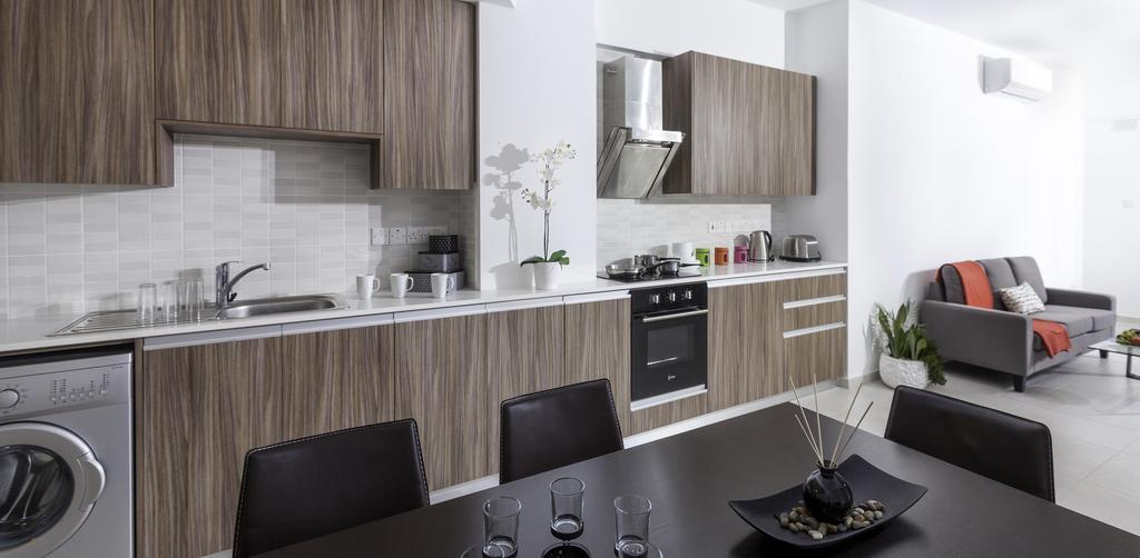 Qcc Apartment