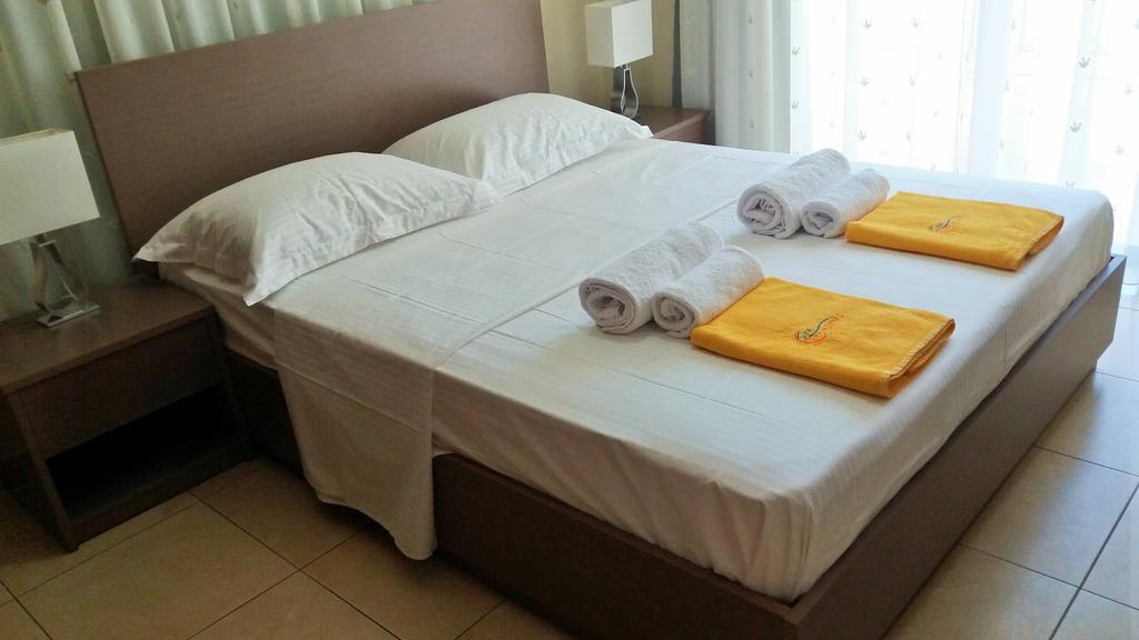 101 Mandritis Court Apartamento *