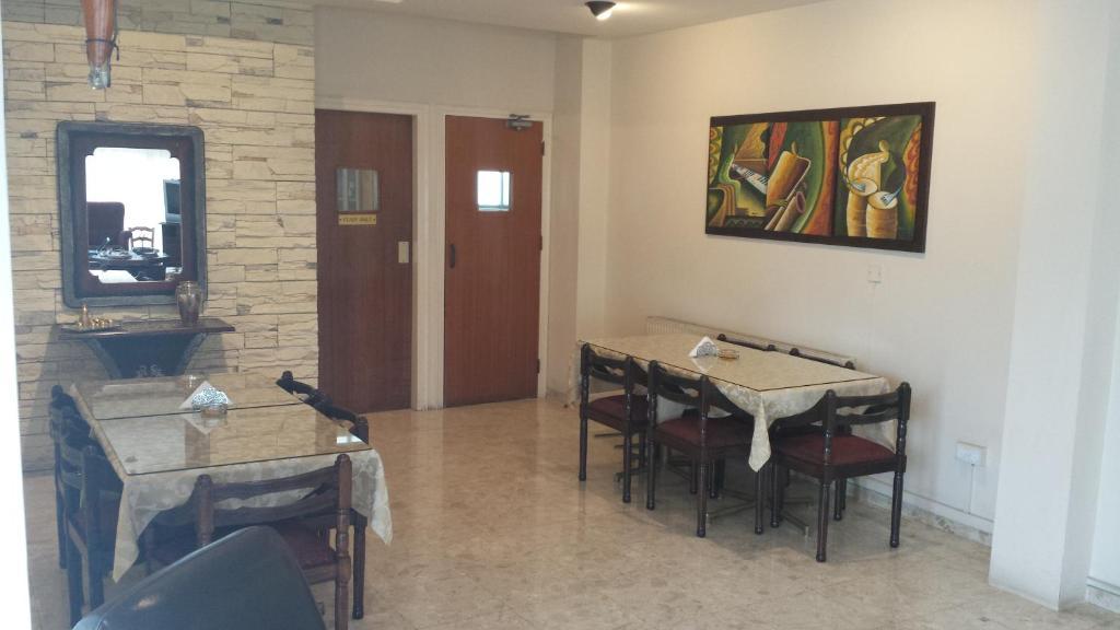 Aparthotel Layiotis Larnaca