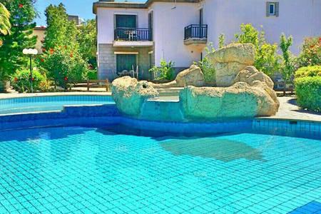 House 3 Villa Larnaca
